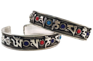 Tibetan Healing Mantra Bracelet (Silver Finish)